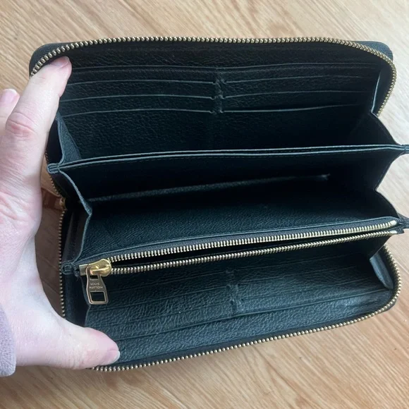 GORGEOUS Louis Vuitton Black Monogram Embossed Zip Wallet with Gold Hardware - Picture 11 of 14